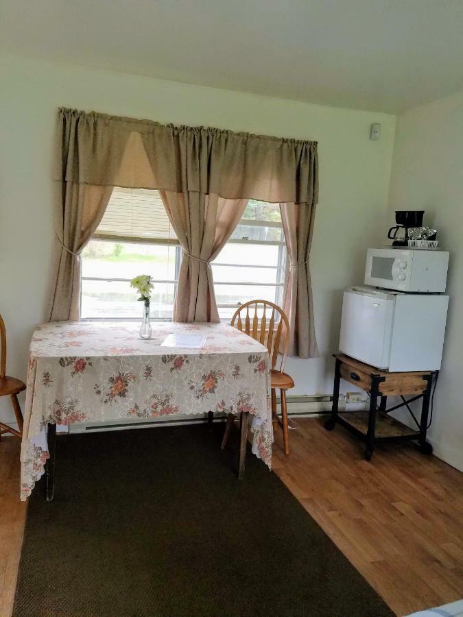 The Becket Motel Εξωτερικό φωτογραφία