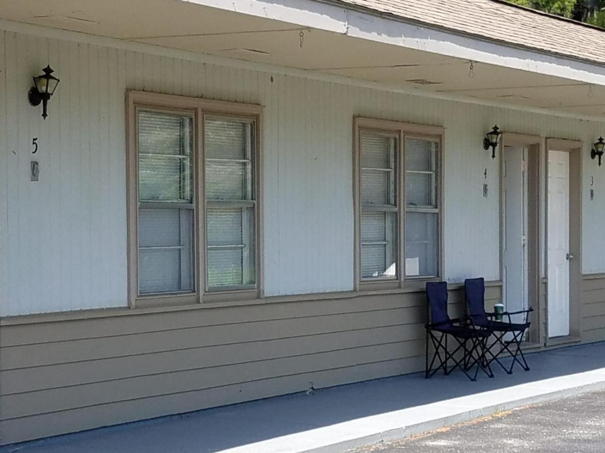 The Becket Motel Εξωτερικό φωτογραφία
